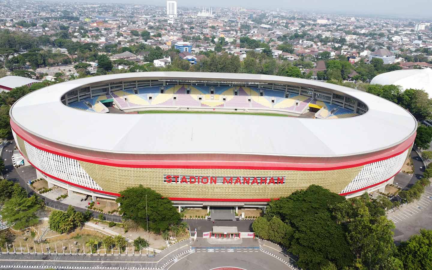 COLORBOND® Gull Grey Stadion Manahan.jpg