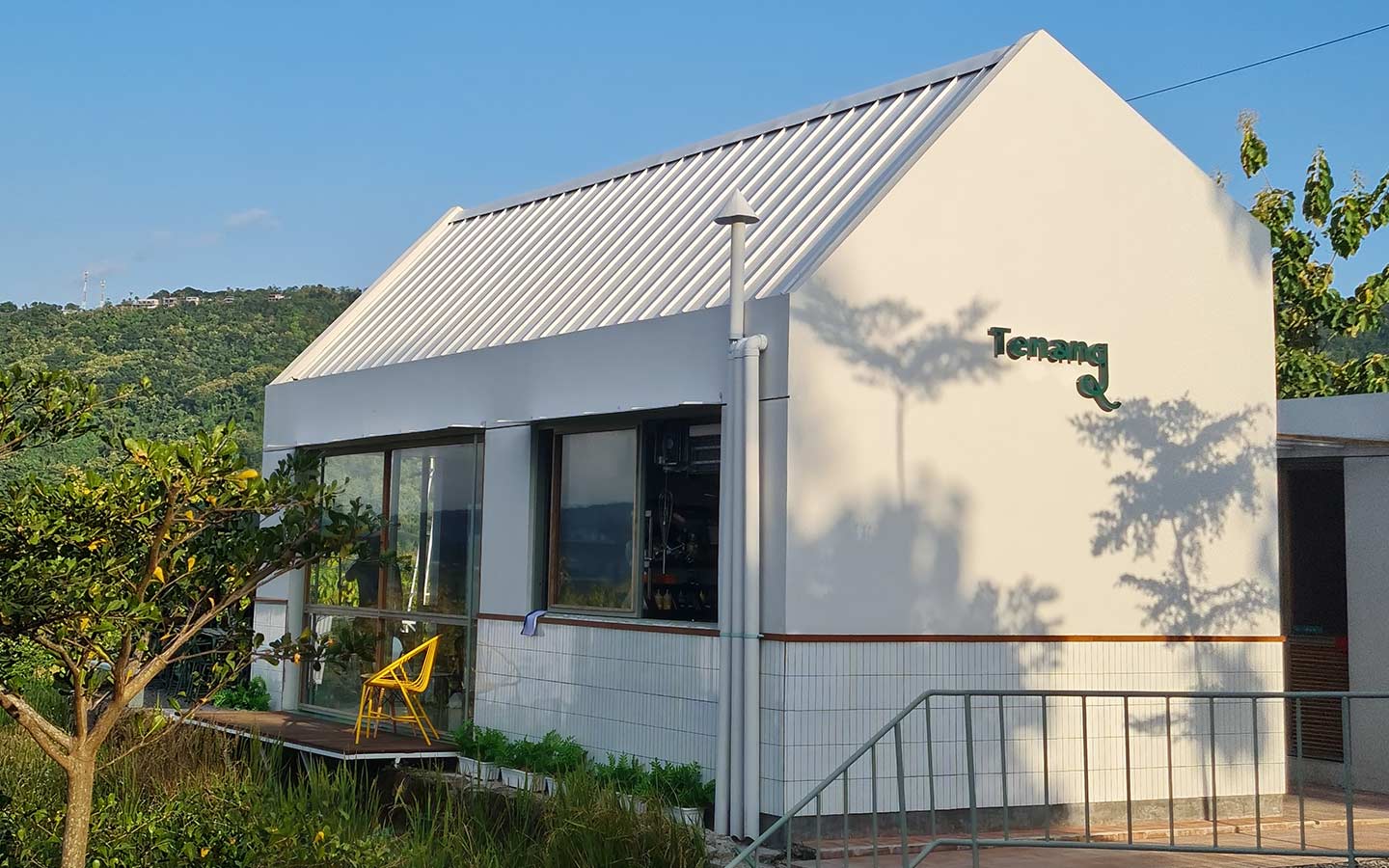 COLORBOND® Matt Winter Arsitektur Titik Tentram.jpg
