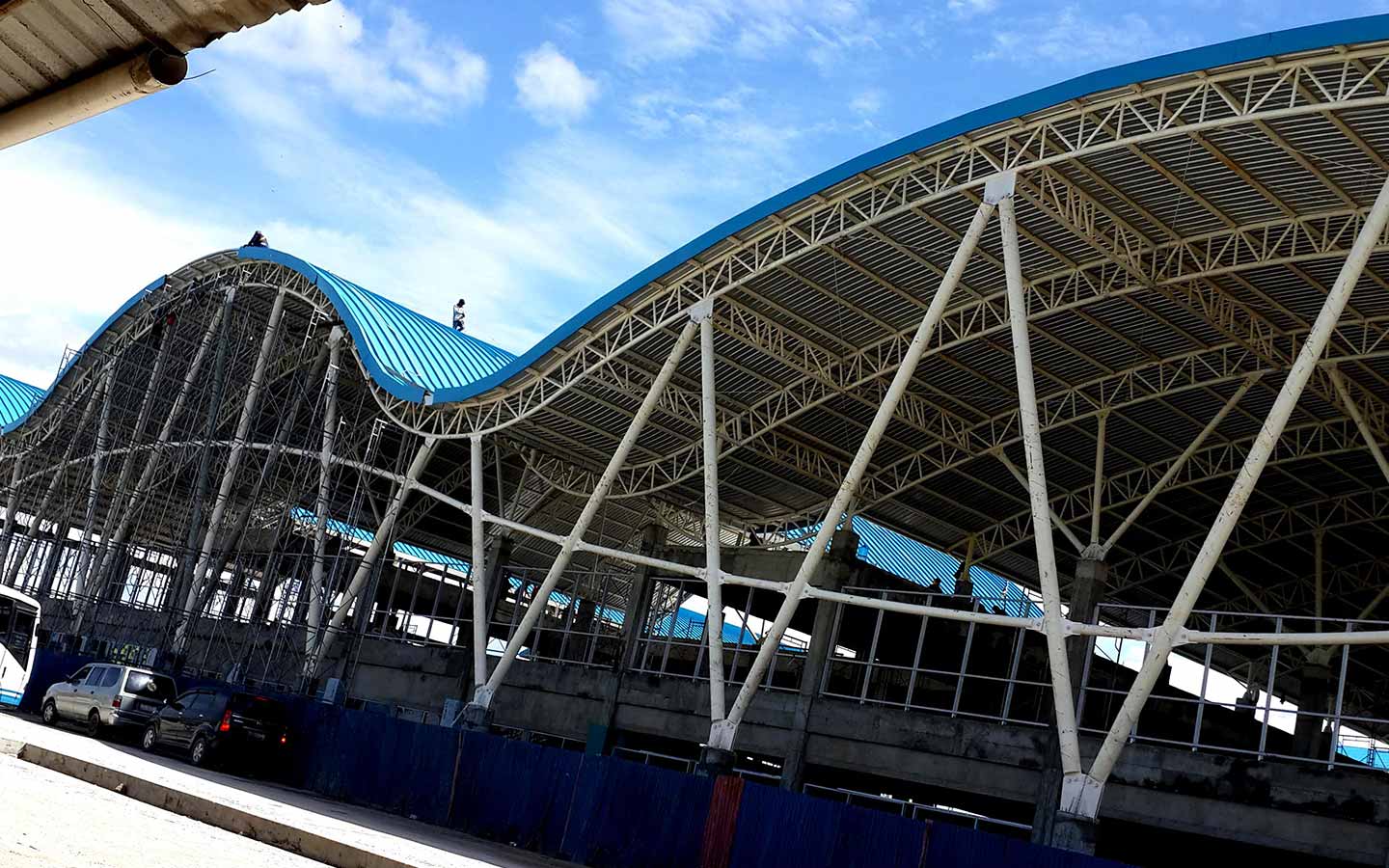 COLORBOND®Atap Baja Ringan Bandara DEO.jpg