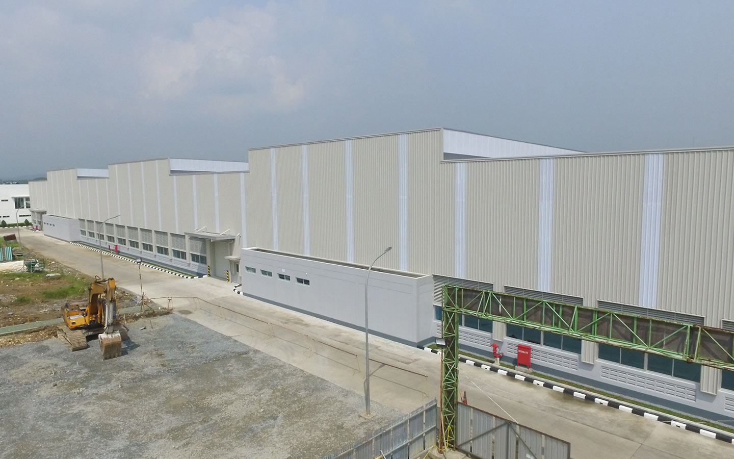 COLORBOND®Off White Design Atap Akashi.jpg